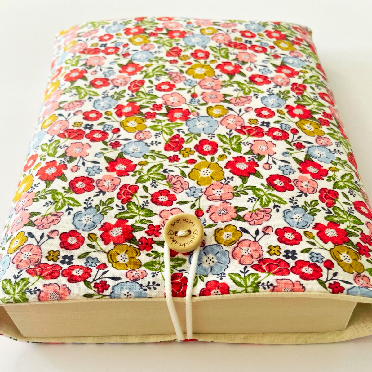 Avid Reader Gift Box